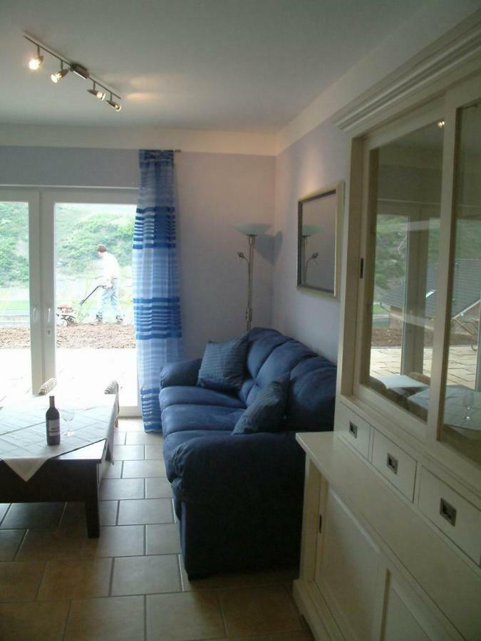 Ferienwohnung Weingut Amlinger&Sohn Neef Exterior foto